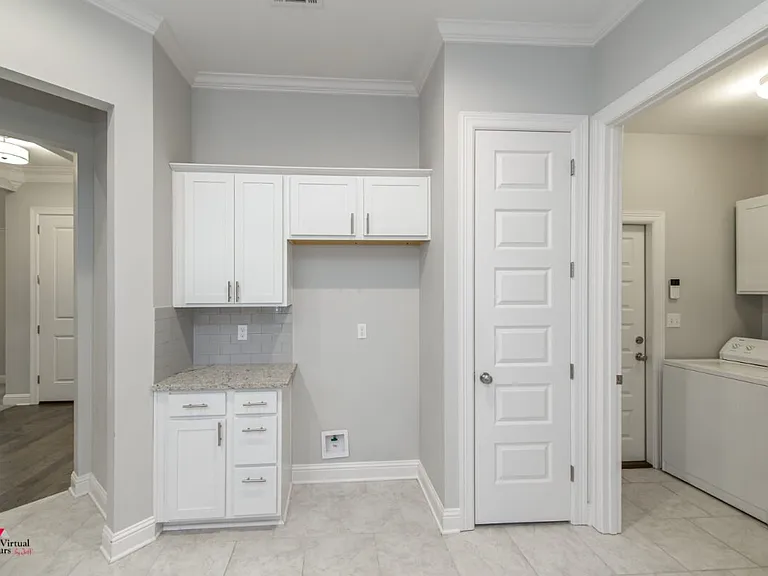 Kitchen 5