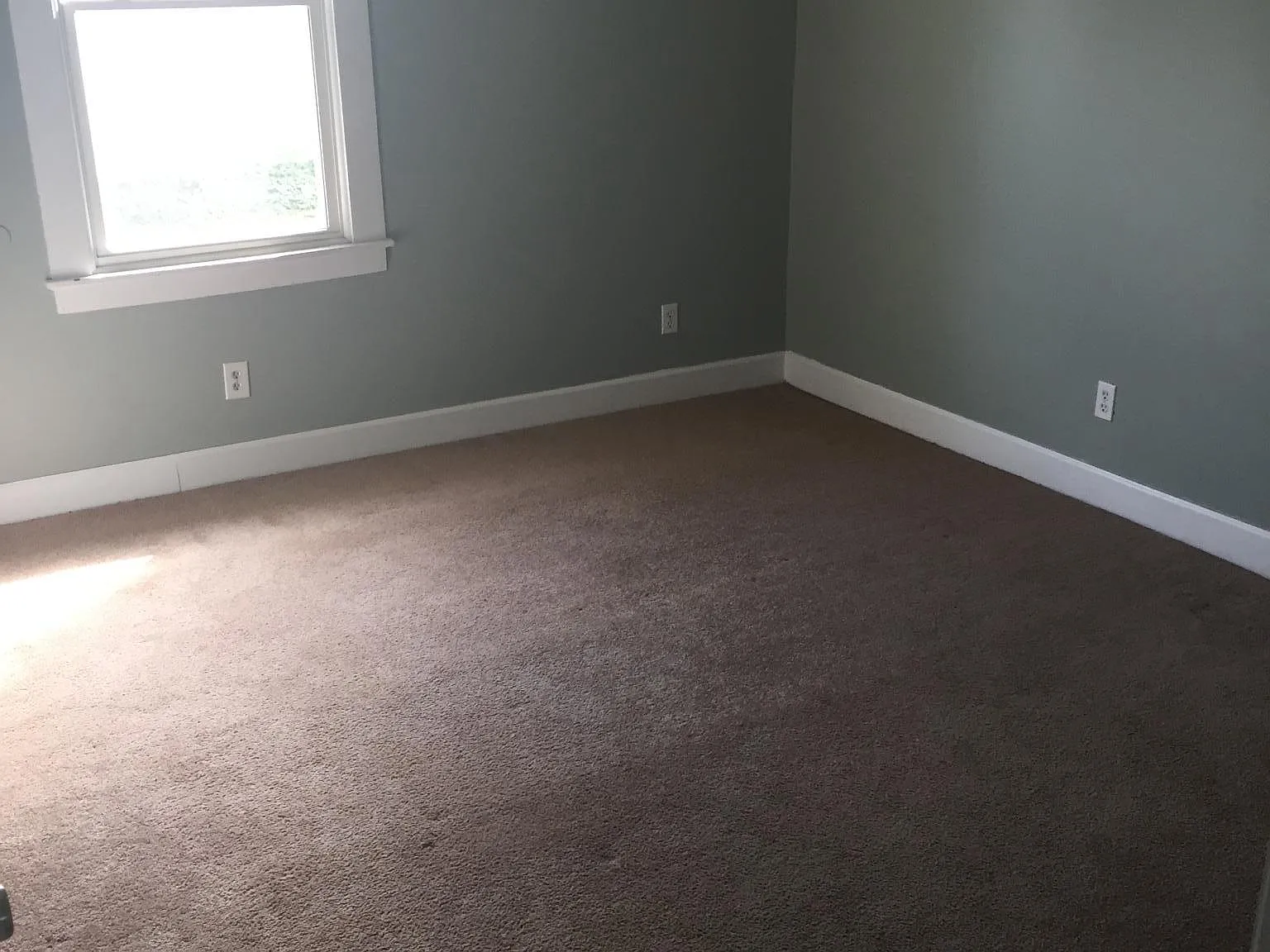 792 Bennett Avenue — Photo 3