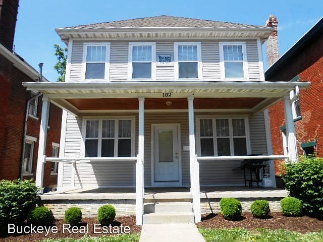 1st image of 182 E 11th Ave