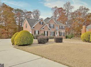355 Woodbyne Dr, Fayetteville, GA 30214