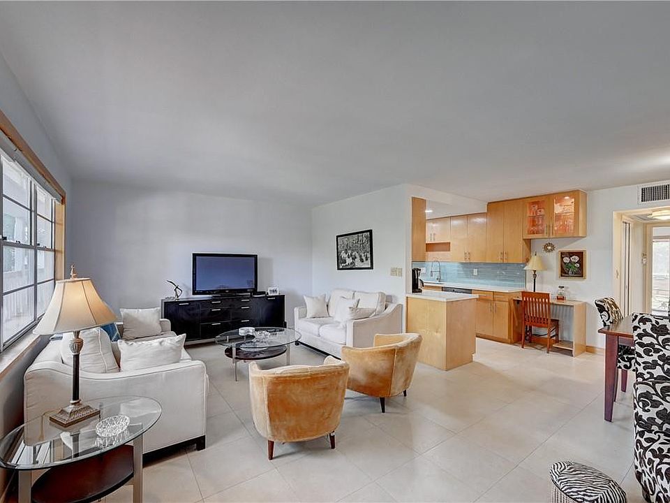 1st image of 3205 Portofino Pt #J3
