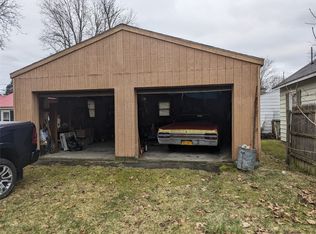 707 Grant St, Endicott, NY 13760