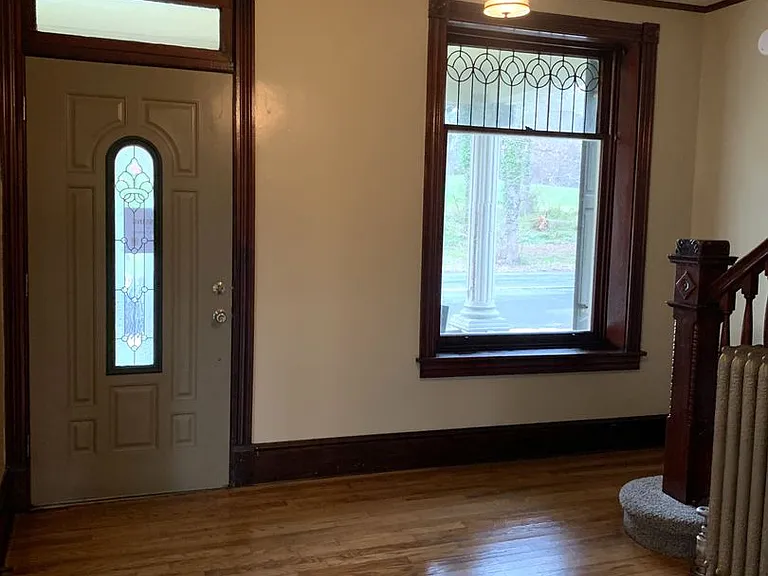 218 N Prince St — Photo 15