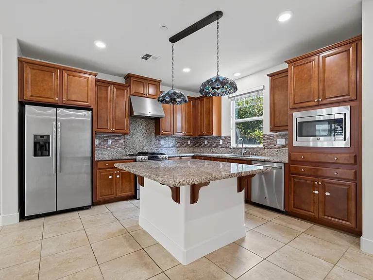 2823 Alliston Loop — Photo 8