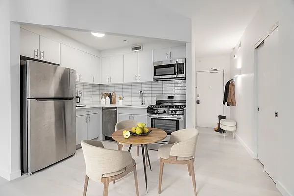 Rented by Compass | media 8