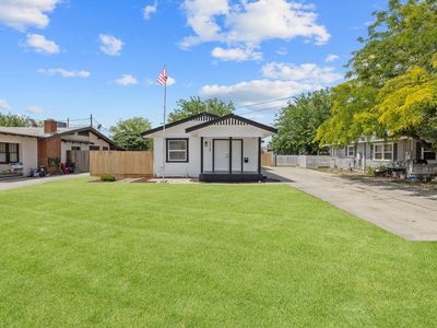 1118 Whitmore Street, Hanford, CA, 93230