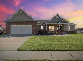 5009 Abbey Fields Dr, Champaign, IL 61822