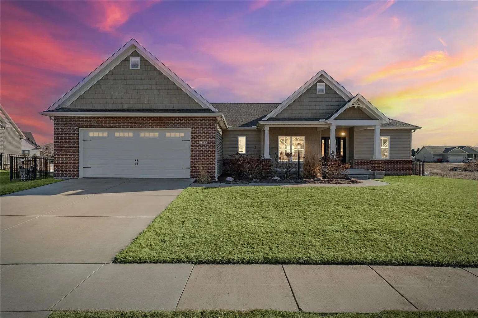 5009 Abbey Fields Dr photo 1