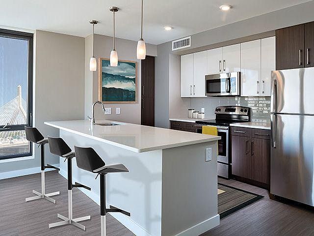 Avalon North Station Apartment Rentals Boston Ma Zillow