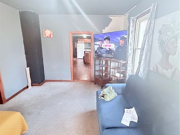 3rd image of 3692 E 52nd St