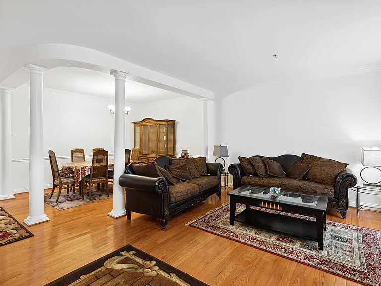 6005 Helmsman Way — Photo 7
