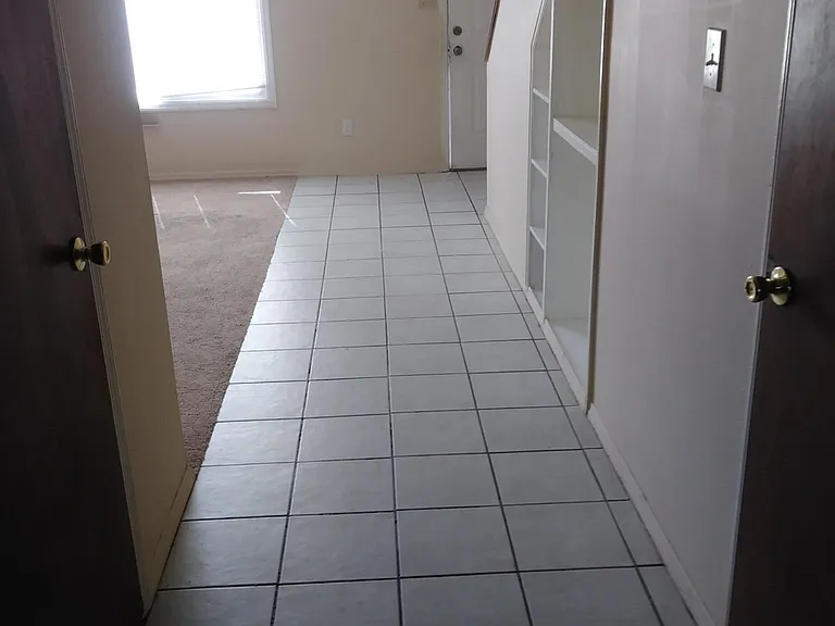 1587 Cannonball Ct — Photo 2