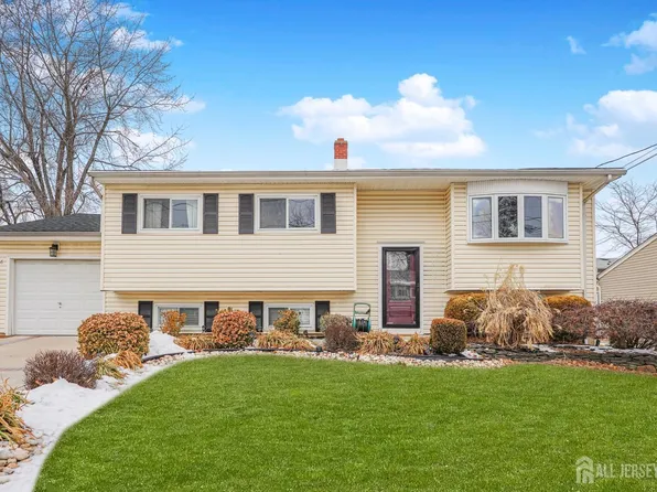 66 Mercer St, South River, NJ 08882