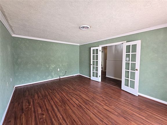 5th image of 2303 Morningside Dr