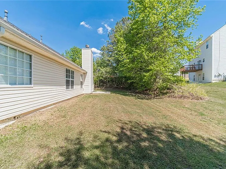 1617 Amhearst Walk Rd — Photo 40