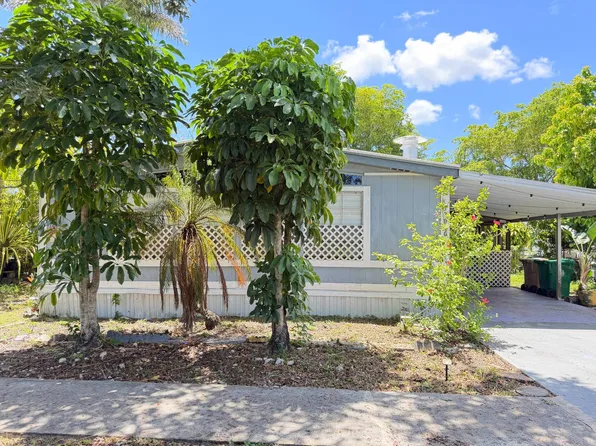 13040 SW 9th Pl, Fort Lauderdale, FL 33325