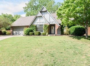 8602 E 79th Pl, Tulsa, OK 74133