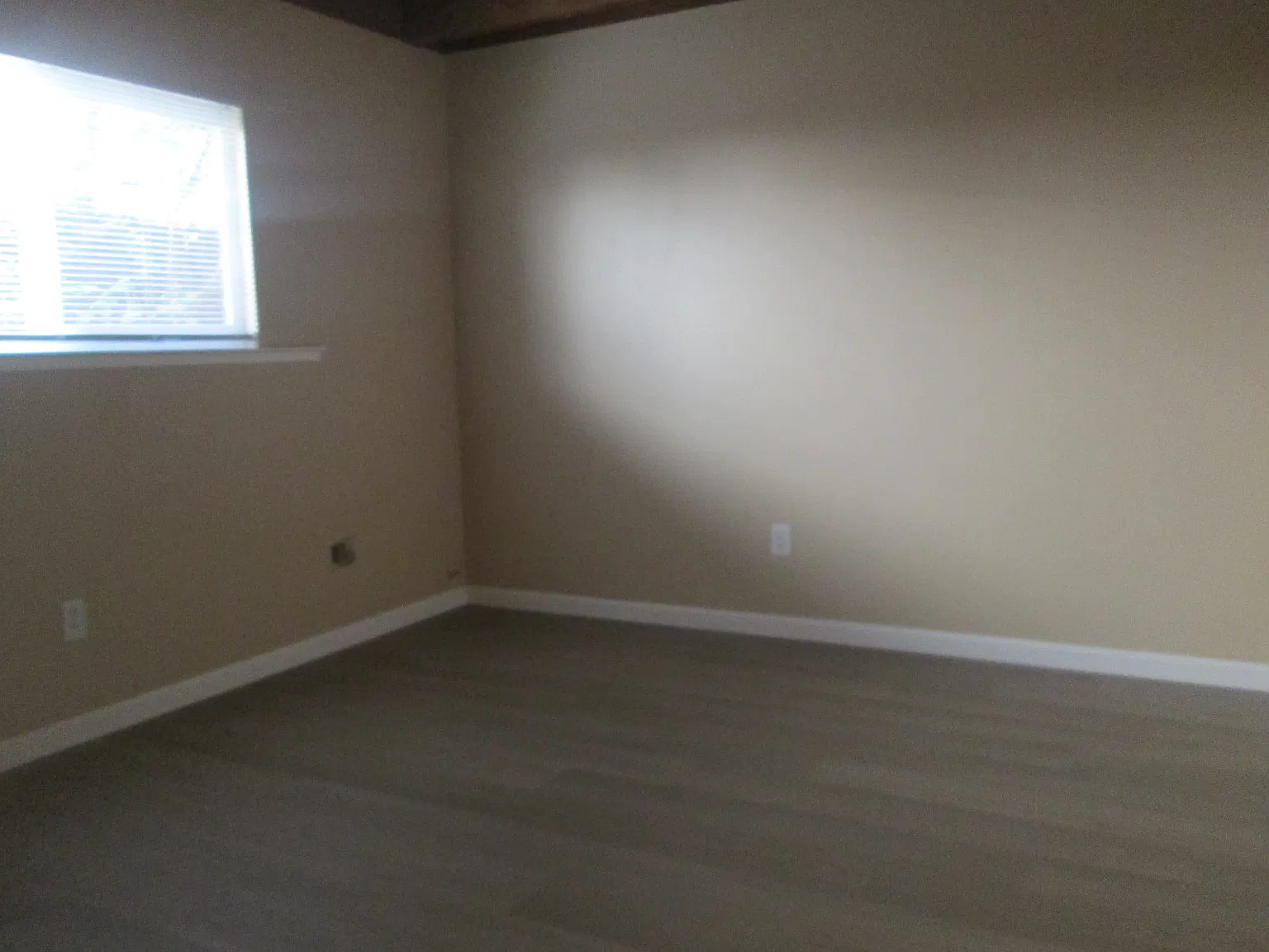 2 bed, 1.0 bath, 792 sqft, $2,475 — Photo 2