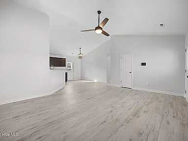 702 Buster Ct — Photo 3