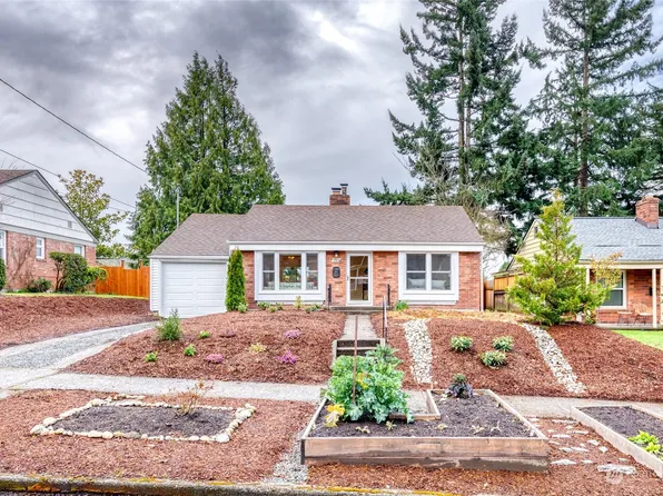 3915 SW Rose Street, Seattle, WA 98136
