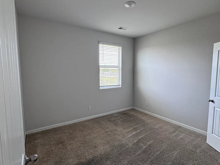3022 Mallard Dr — Photo 8