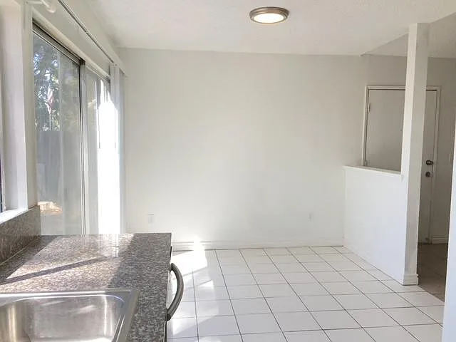 2442 Gehrig St #B — Photo 6