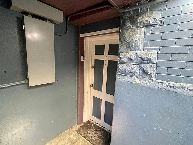 1014 N Garden St — Photo 56