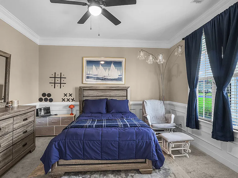 113 Greystone Dr — Photo 8