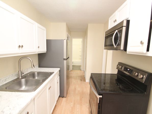 719 N Main St #6