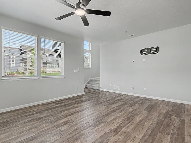 1554 Rose Quartz Hts — Photo 5