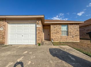 1133 Misty Acres Dr, New Braunfels, TX 78130