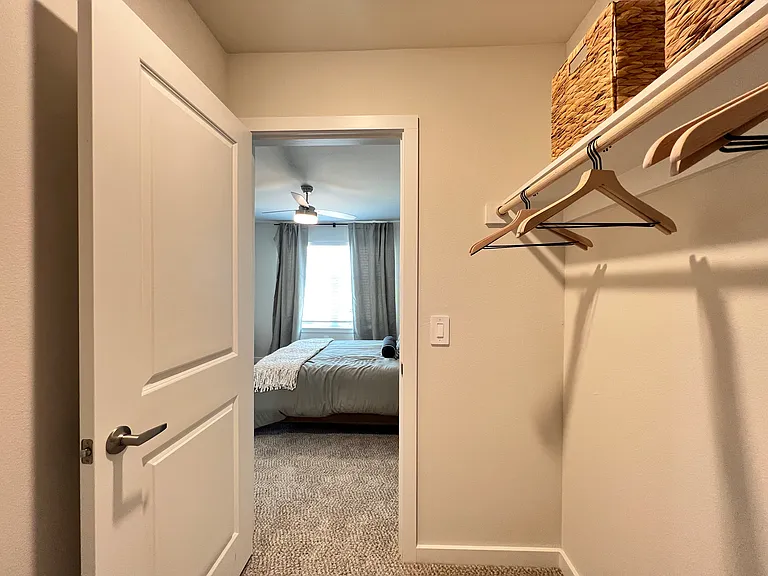 Gaston Dr — Photo 24