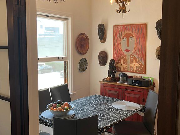 5th image of 655 S Dunsmuir Ave APT 202