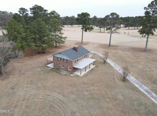 141 Chicora Club Dr, Dunn, NC 28334