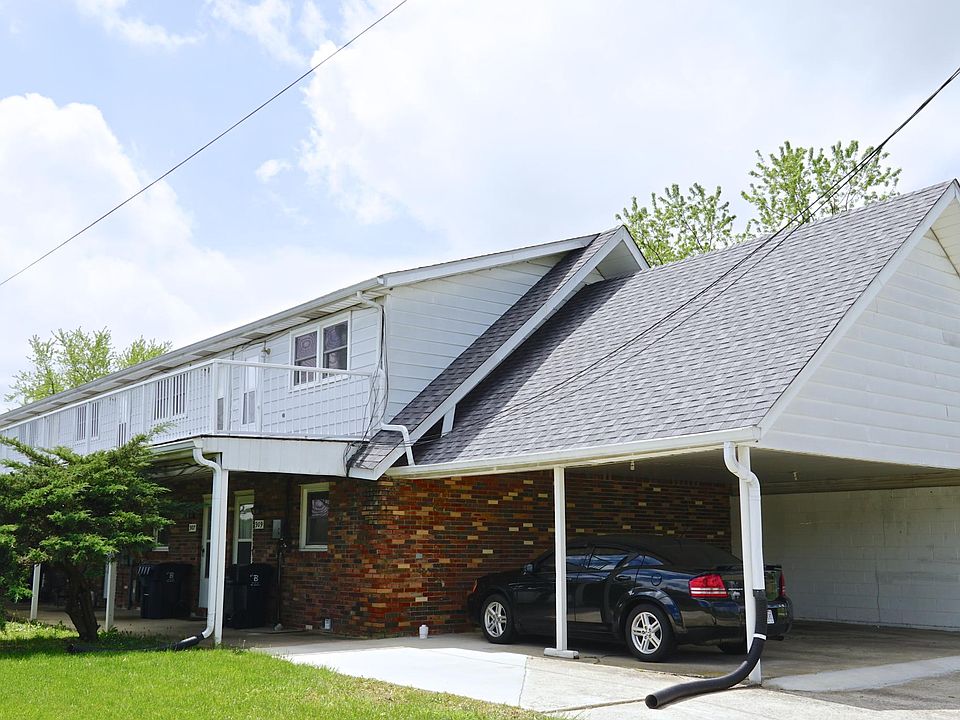 2nd image of 905 Julie Ave