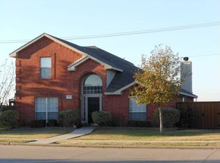 7001 Fairfield Dr, Rowlett, TX 75089