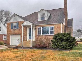 260 Rosewood Ln, Harrisburg, PA
