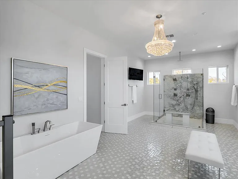 68-13613 N 76th Way #68 — Photo 28