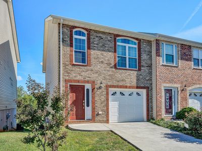 867 Walhalla Ct, Roanoke, VA, 24019