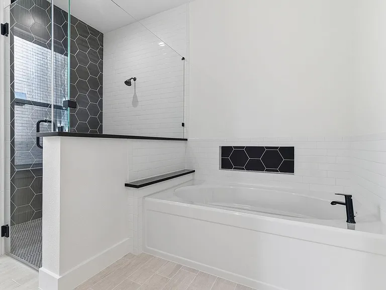 3515 Country Club Blvd — Photo 22