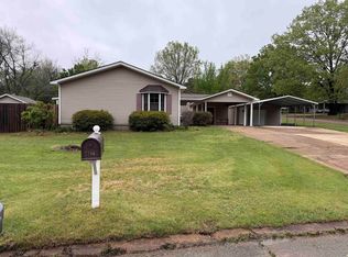 206 Maple Dr, Wynne, AR 72396