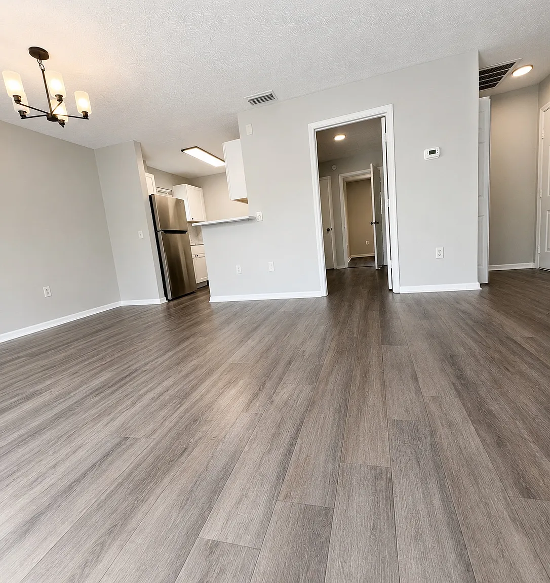 2 bed, 804 sqft, $1,300 — Photo 4