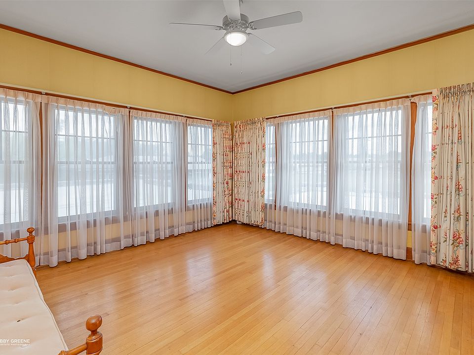 22nd image of this home