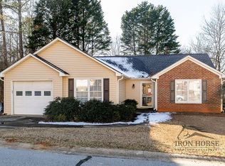 345 Spring Lake Ct, Athens, GA 30605