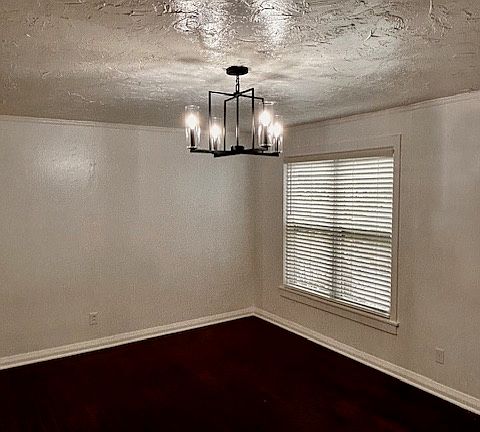 4th image of 2349 Gull Ln