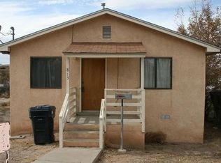 815 Edith Blvd NE, Albuquerque, NM 87102