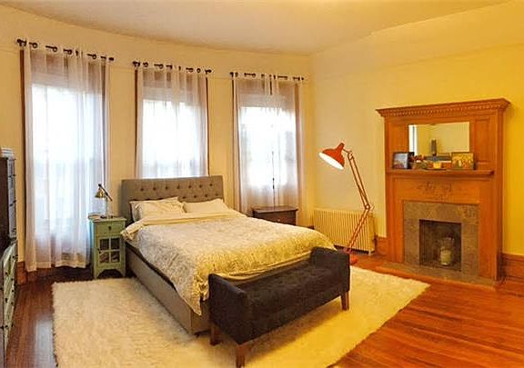 4th image of 253 W 102nd St APT 4