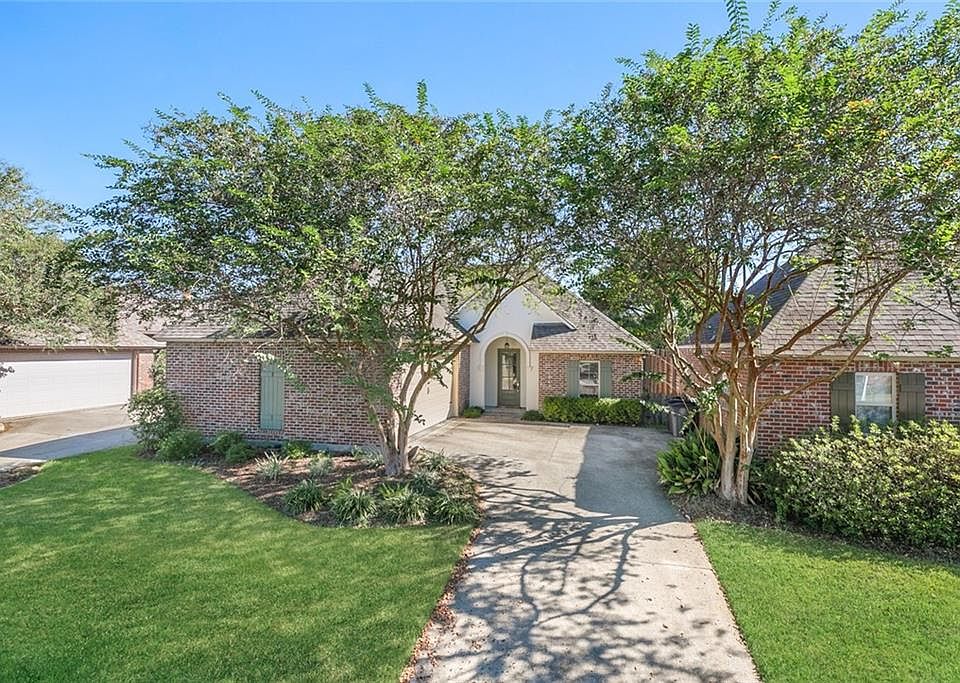 1st image of 2243 Spring Pointe Dr