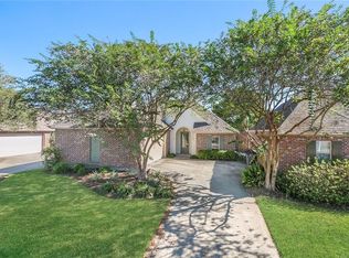 2243 Spring Pointe Dr, Baton Rouge, LA 70810