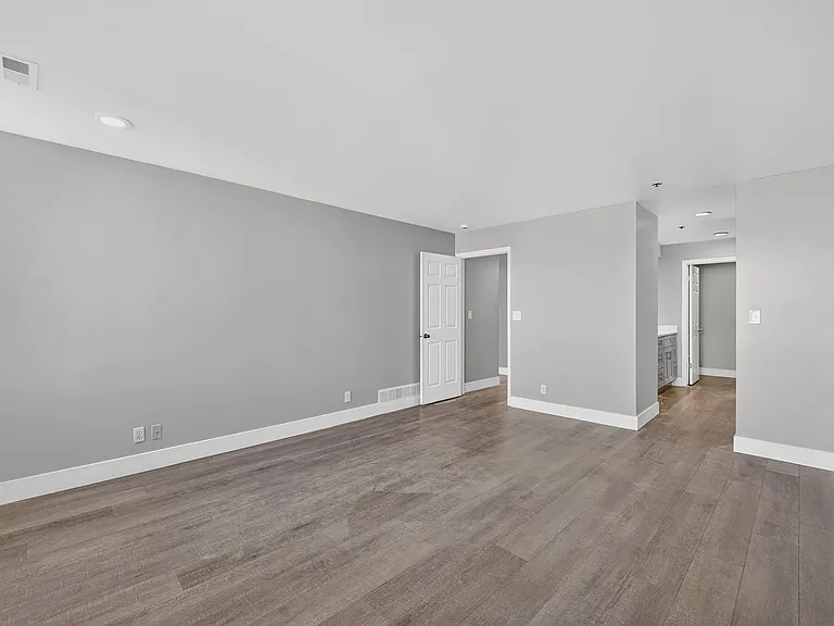 48 W Broadway #1106N — Photo 14